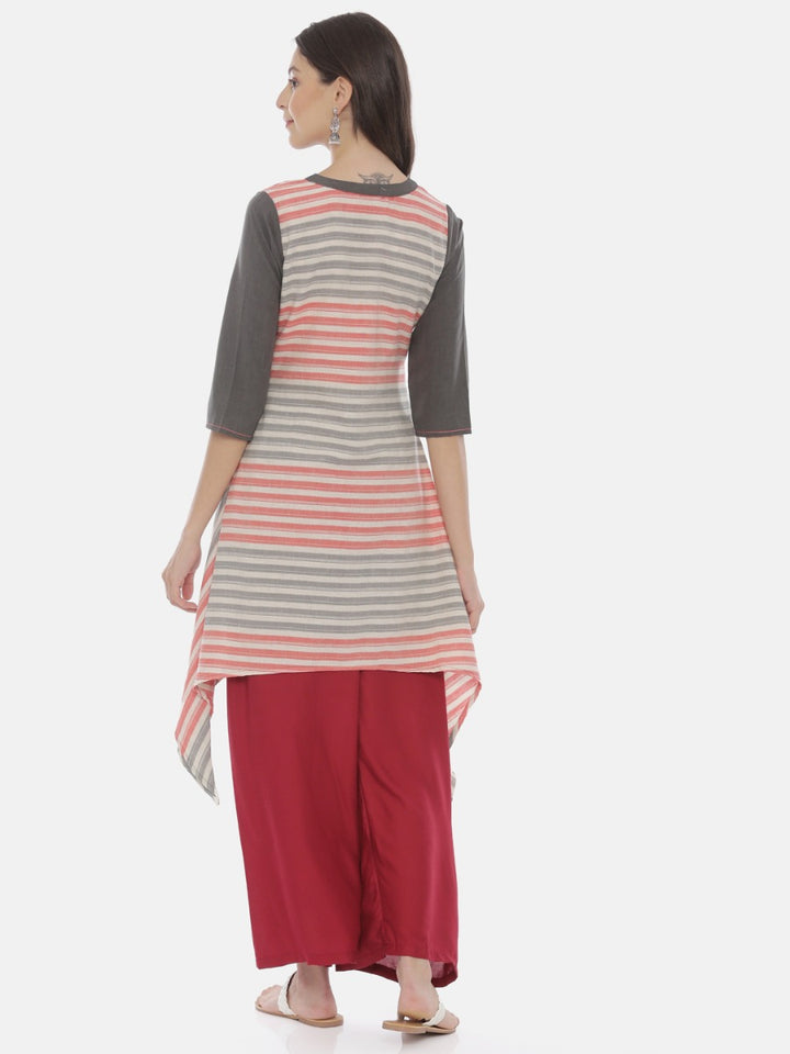 Neerus Grey cotton printed high-low kurta - detail view 2