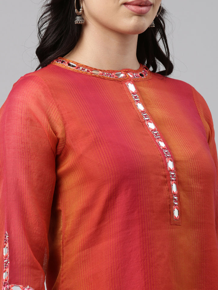 Neerus Pink Chanderi printed kurta set - detail view 5