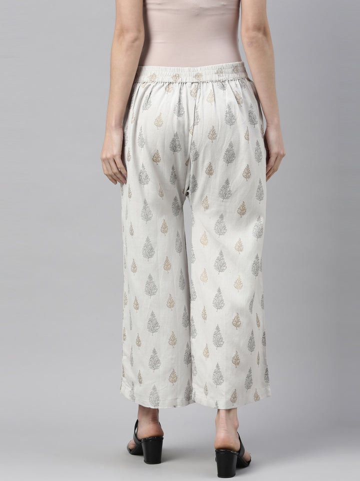 Neerus Grey cotton printed palazzo - detail view 2