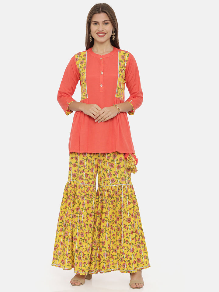 Neerus Coral Printed Flared Kurti