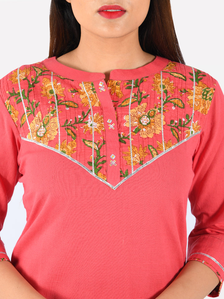 Neerus Pink Printed Straight Kurta