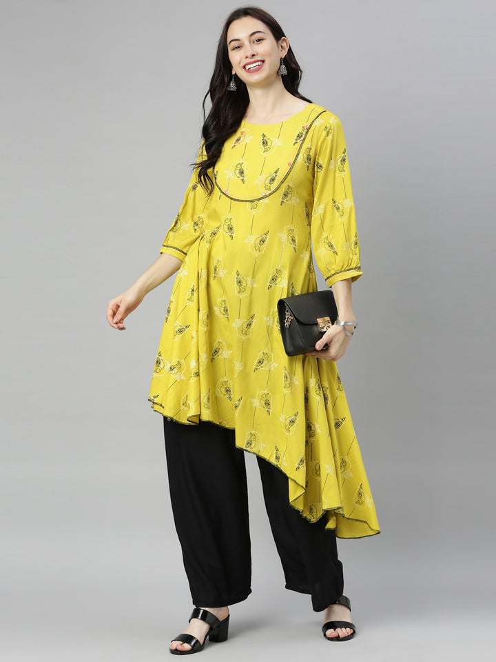 Neerus Green Printed High Low Kurta