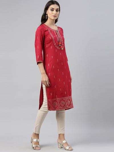 Neeru's Red Printed Straight Kurta