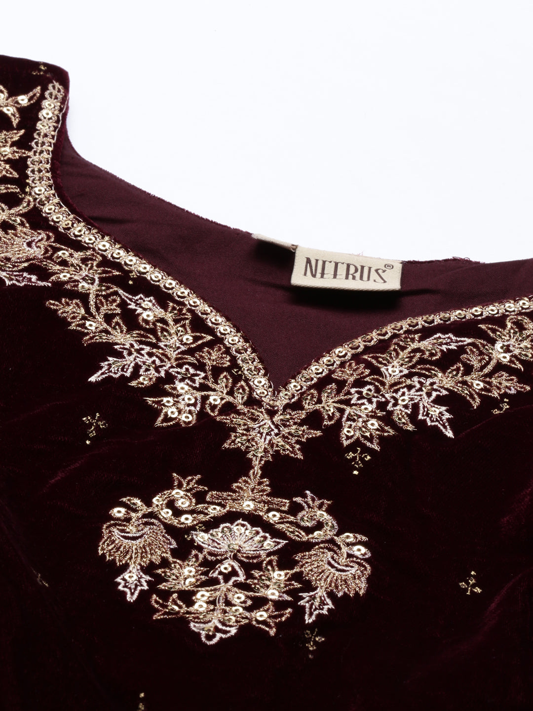 Neerus Maroon velvet crop top blouse - detail view 5