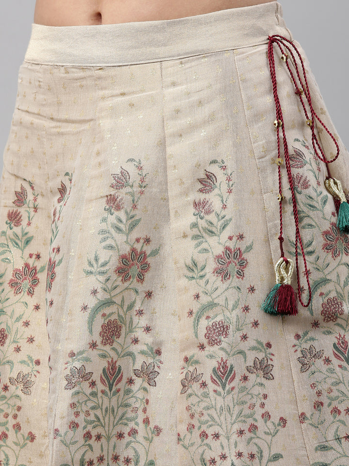 Neerus Maroon velvet crop top blouse - detail view 2