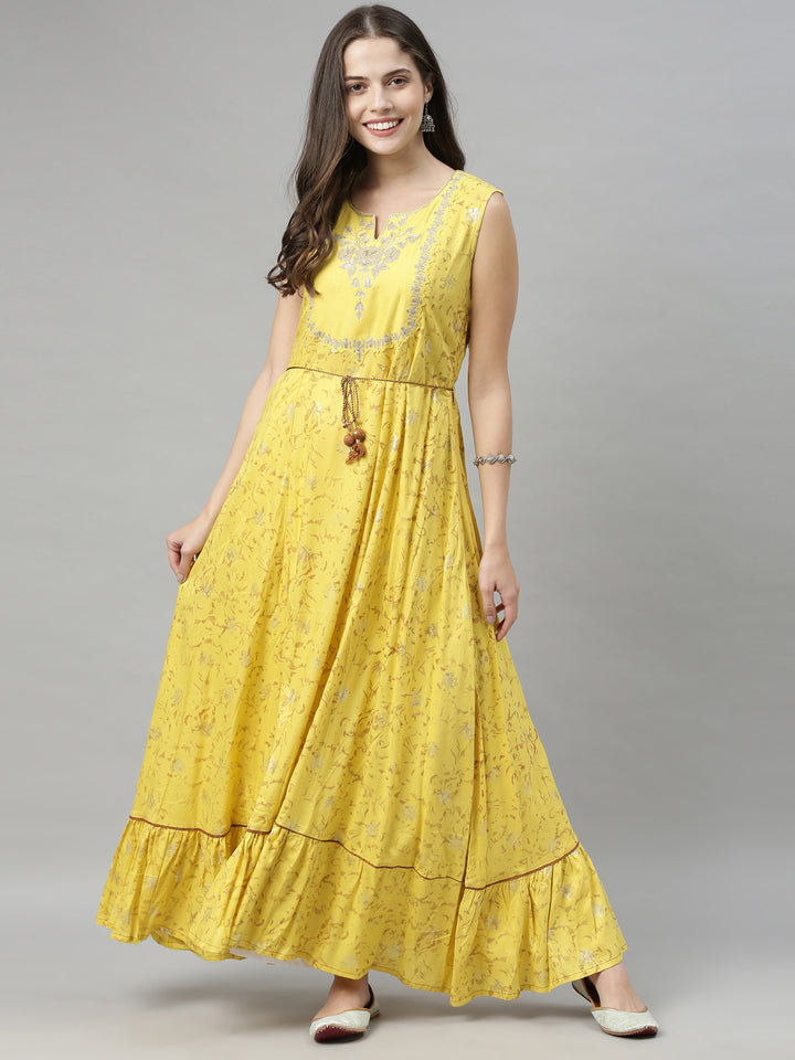 Neerus Yellow Zari Anarkali Kurta