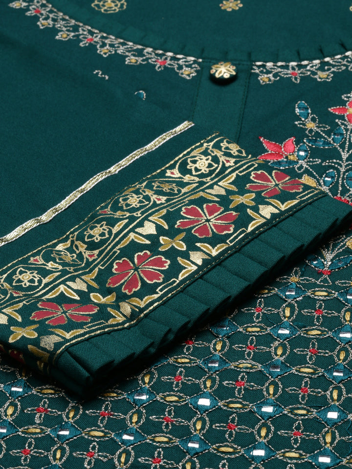 Neerus Green Chanderi straight kurti - side view