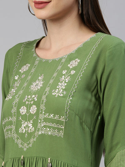 Neeru'S Green Color Rayon Fabric Kurta