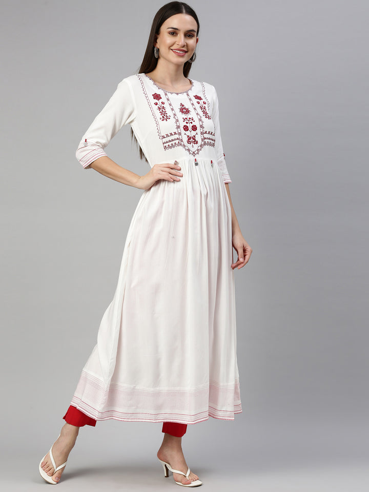 Neerus Off White Color Rayon Fabric Kurta