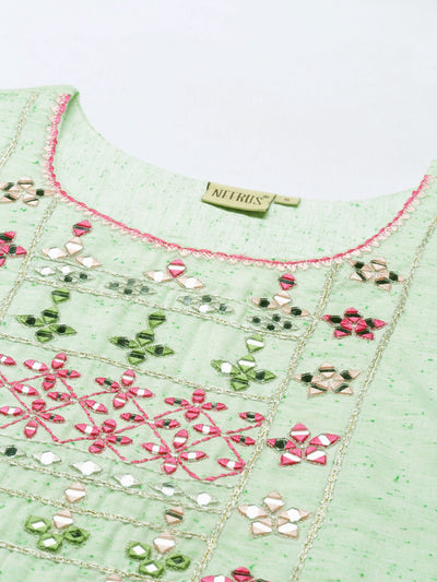 Neeru'S Green Color Handloom Fabric Kurta