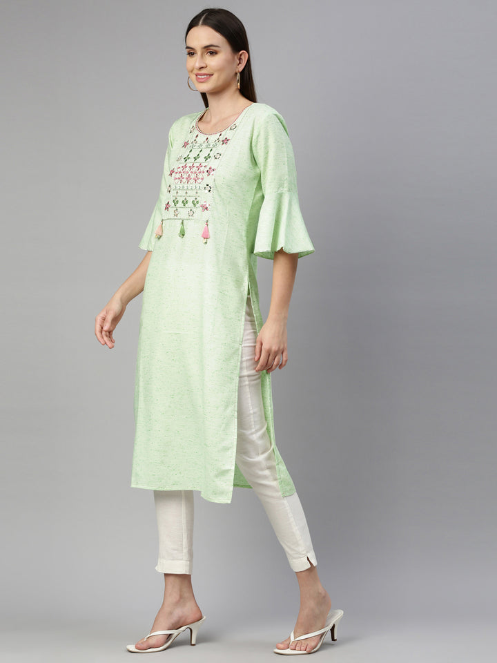 Neerus Green cotton woven kurti geometric yoke design - side view
