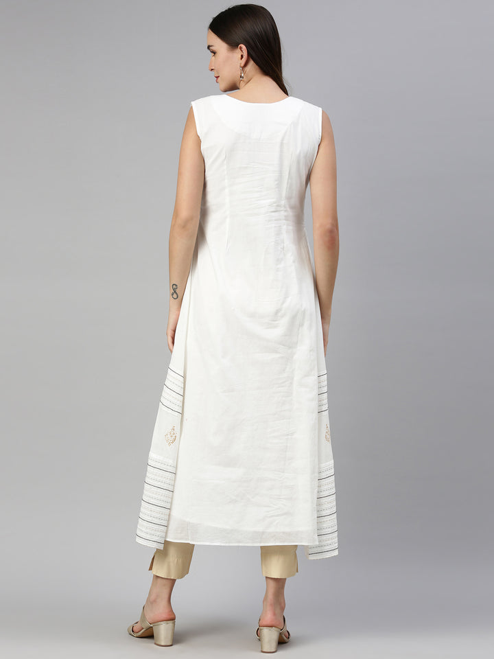 Neerus Off White Color Mulmul Fabric Kurta