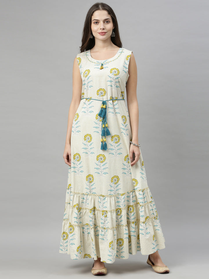 Neerus Off White Printed Flared Kurta