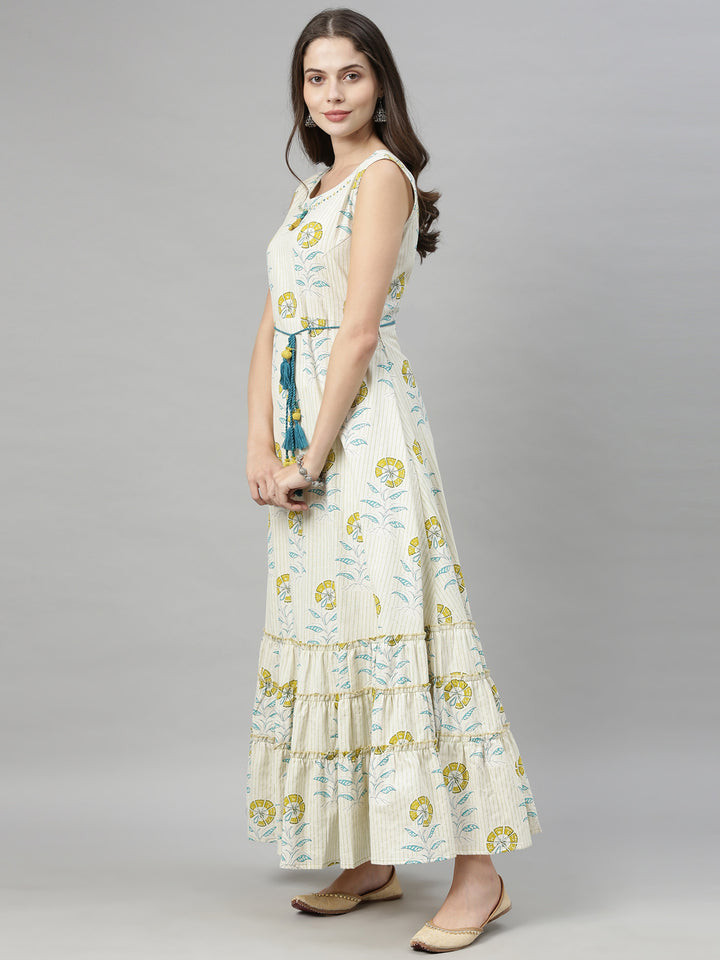 Neerus Off White Printed Flared Kurta