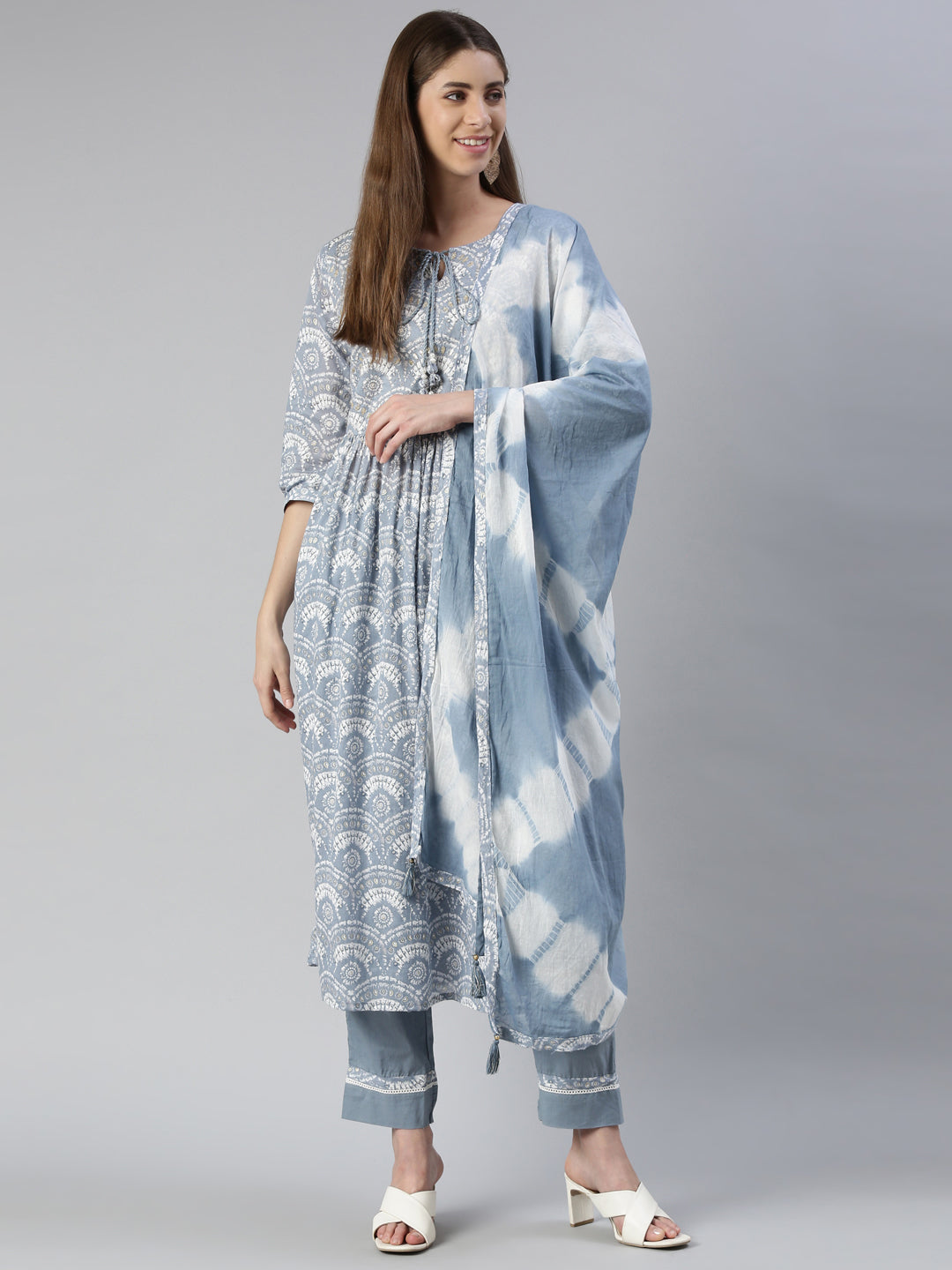 Neerus Women  Indigo Solid Calf Length Kurta And Trousers With Dupatta