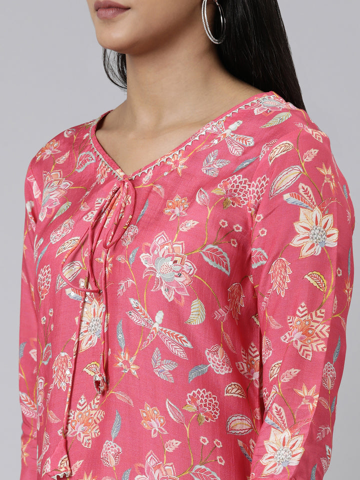 Neerus Maroon Straight Printed Cotton Kurta