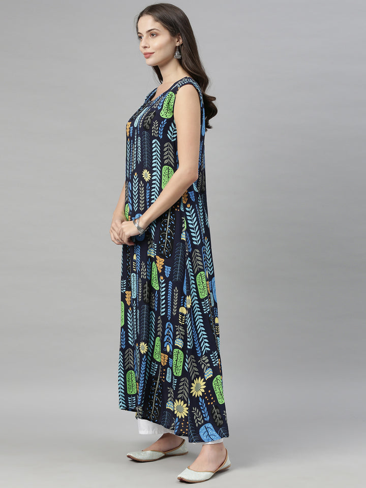 Neerus Blue chiffon solid kurti over coat - detail view 2