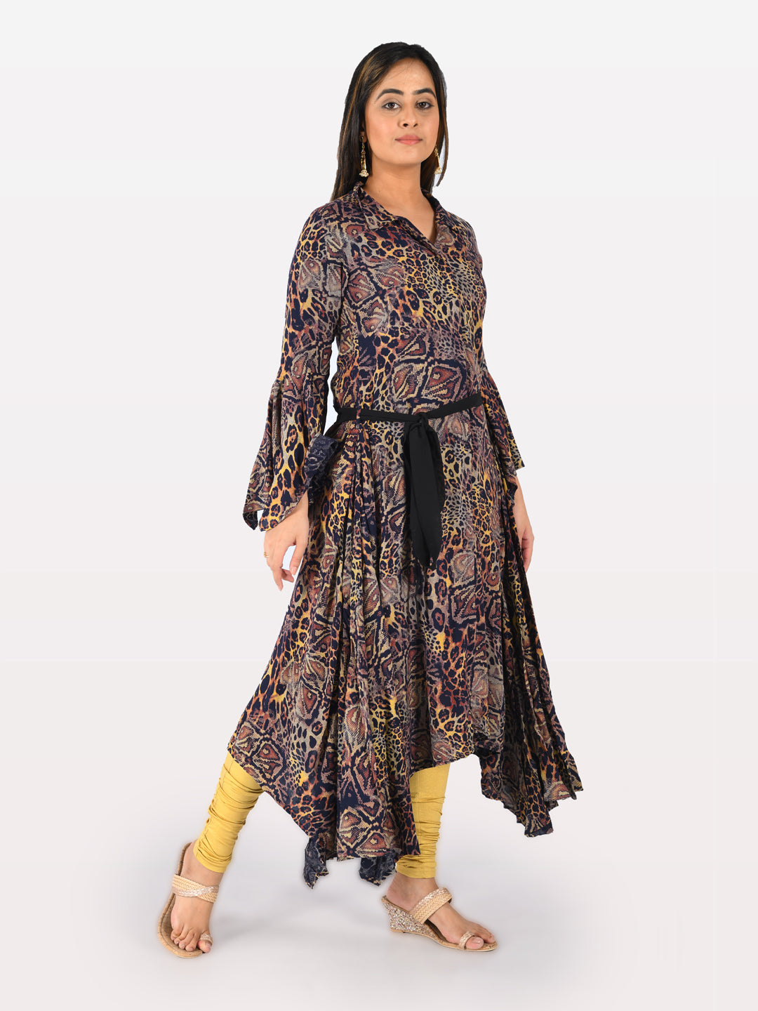 Neerus Multi rayon printed high-low kurta - detail view 1