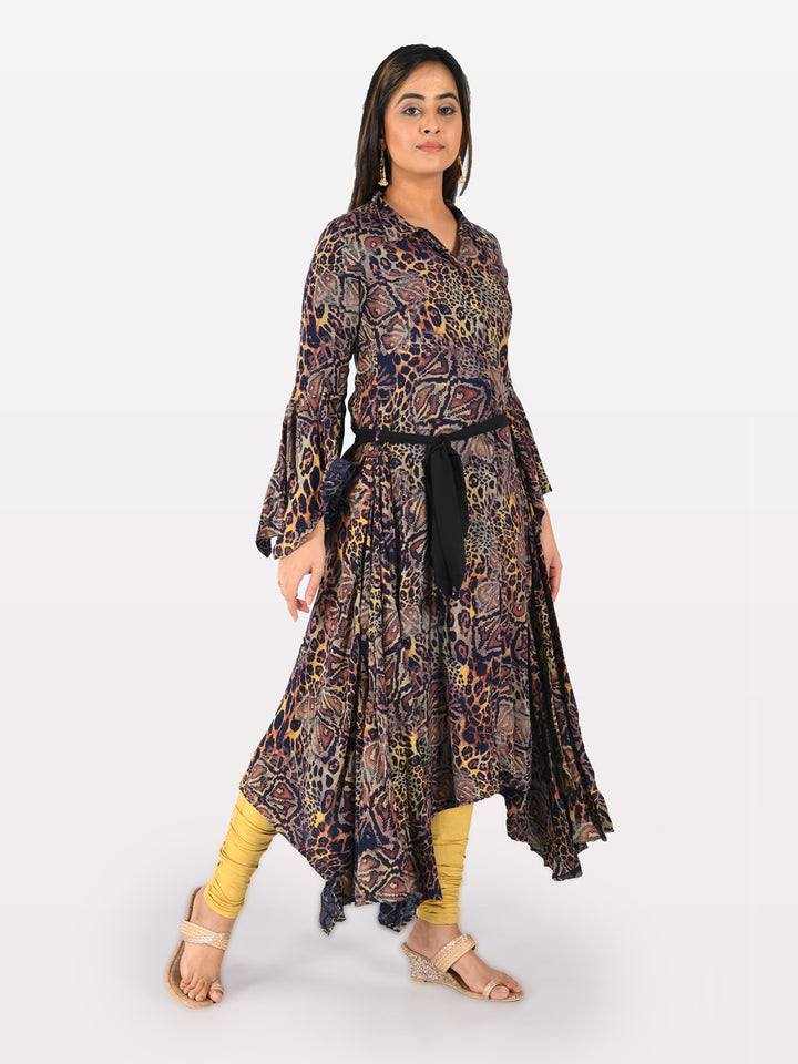 Neerus Multi rayon printed high-low kurta - detail view 1
