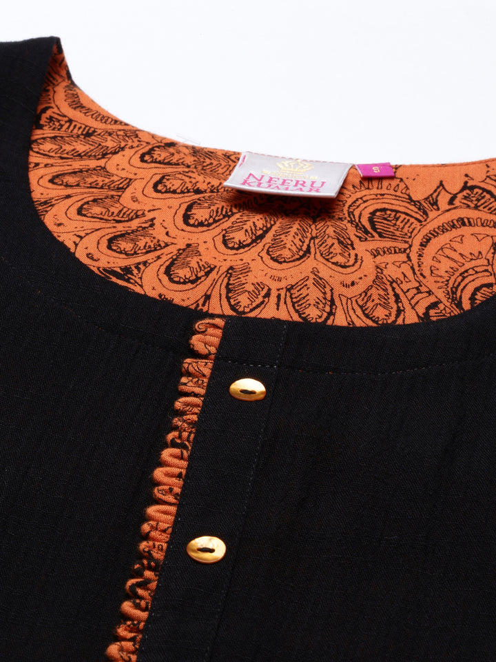 Neerus Black slub cotton straight kurti - detail view 4