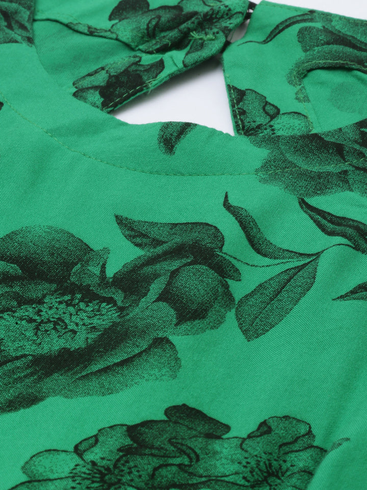 Neerus Green Printed Fit & Flare Kurta