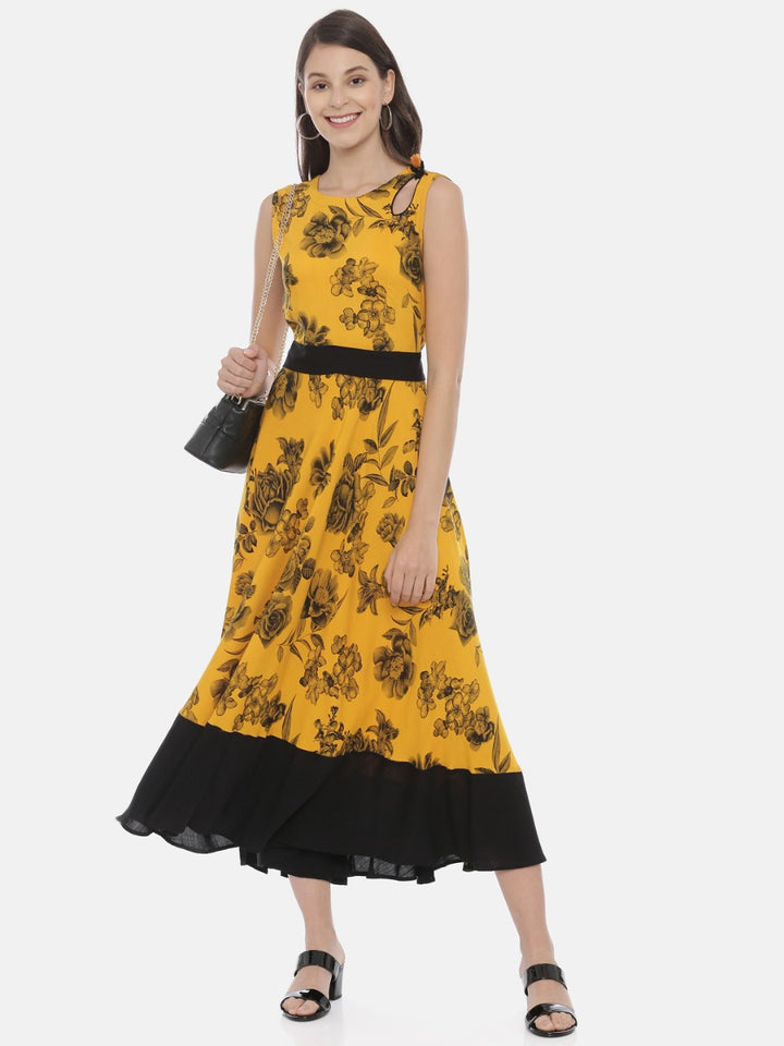 Neerus Yellow Printed Fit & Flare Kurta