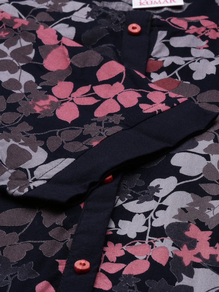 Neerus Pink rayon printed A-Line kurta - detail view 3