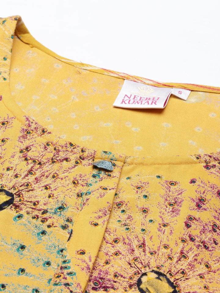 Neerus Yellow rayon printed kurta - detail view 2