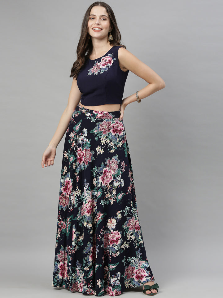 Neerus Blue viscose rayon co-ord set crop top and skirt - detail view 4