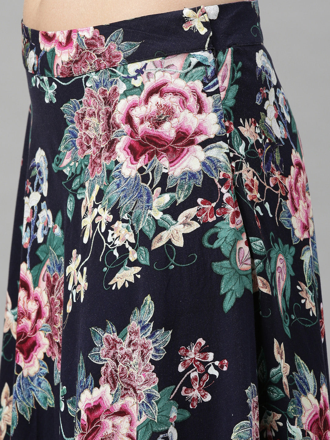 Neerus Blue viscose rayon co-ord set crop top and skirt - detail view 5
