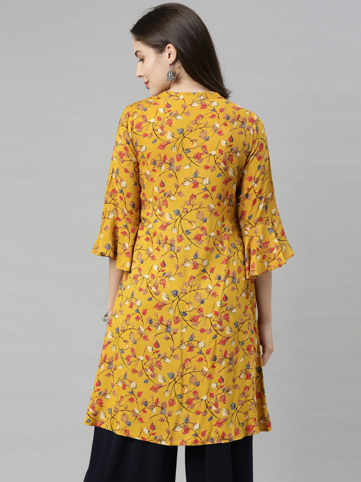 Neerus Yellow printed A-Line kurta - detail view 3