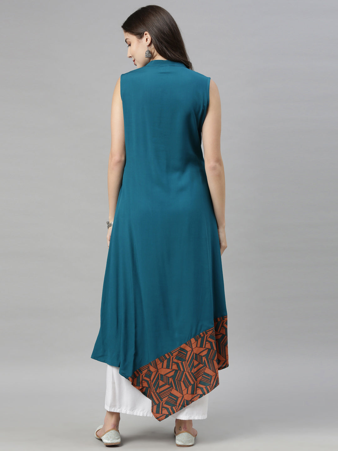 Neerus Blue printed high-low kurta - detail view 3