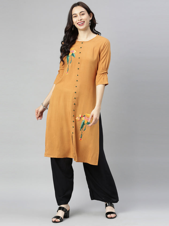 Neerus Brown embroidered straight kurta - detail view 5