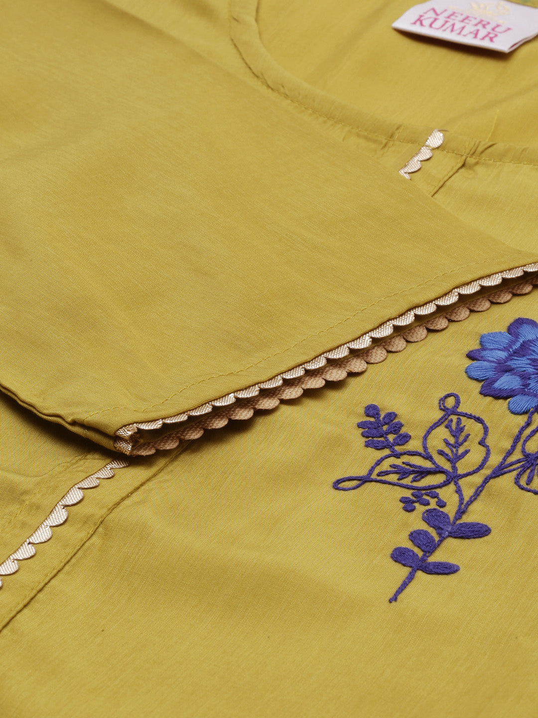 Neeru's Olive Embroidered Straight Kurta