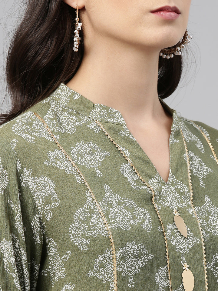 Neerus Green rayon straight kurti - back view
