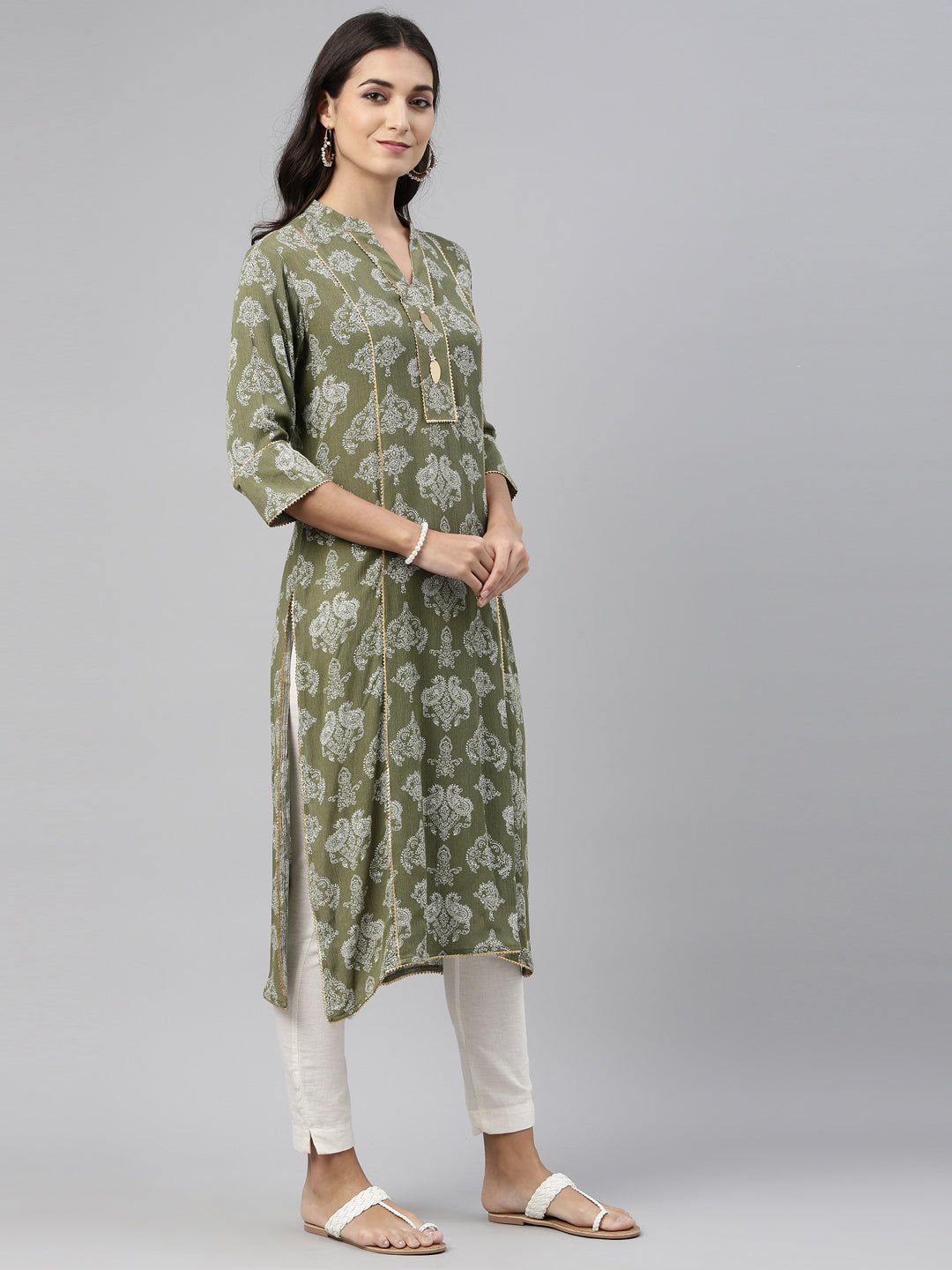 Neerus Green rayon straight kurti - detail view 3