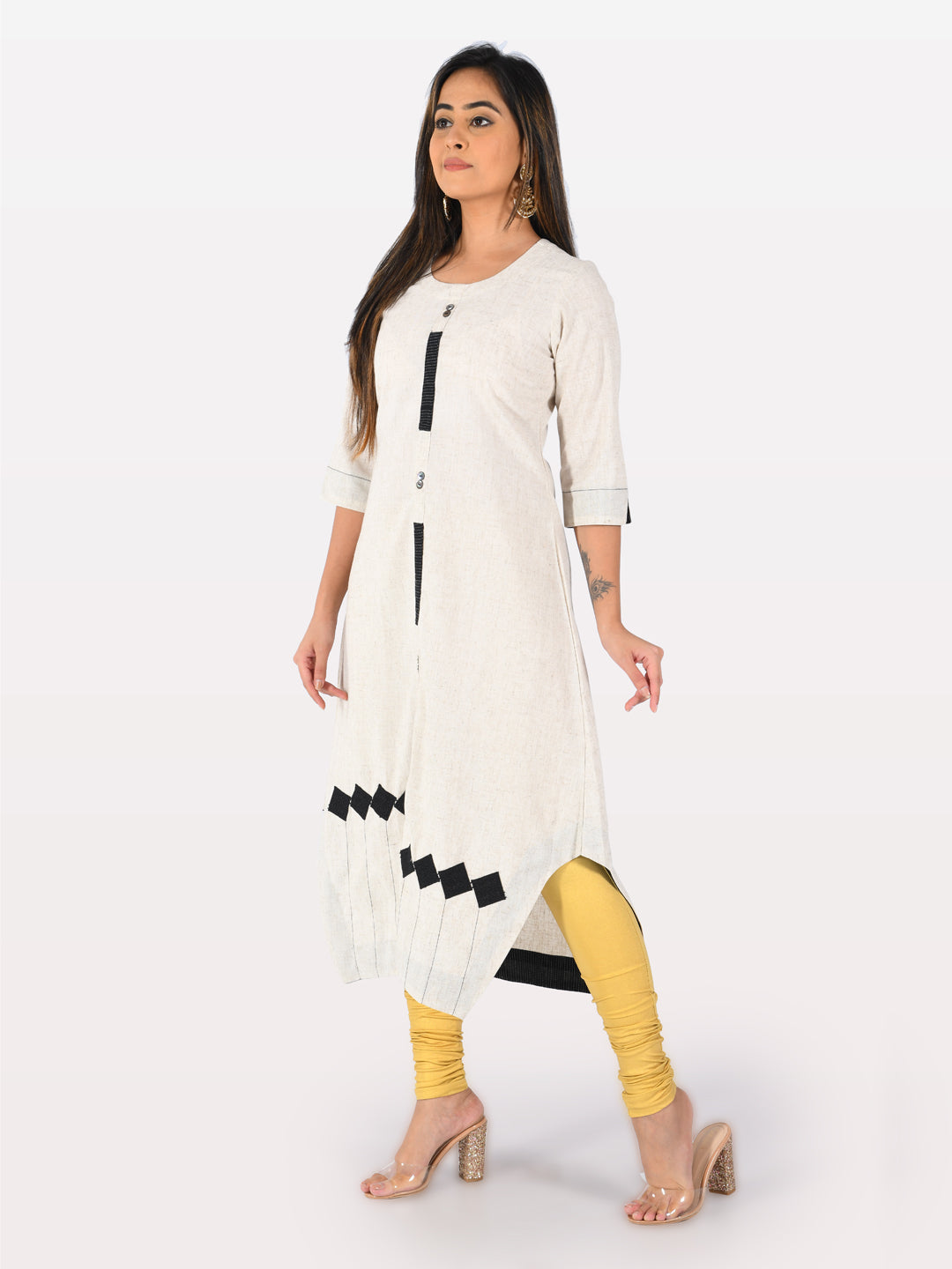 Neerus Off White Printed Straight Kurta