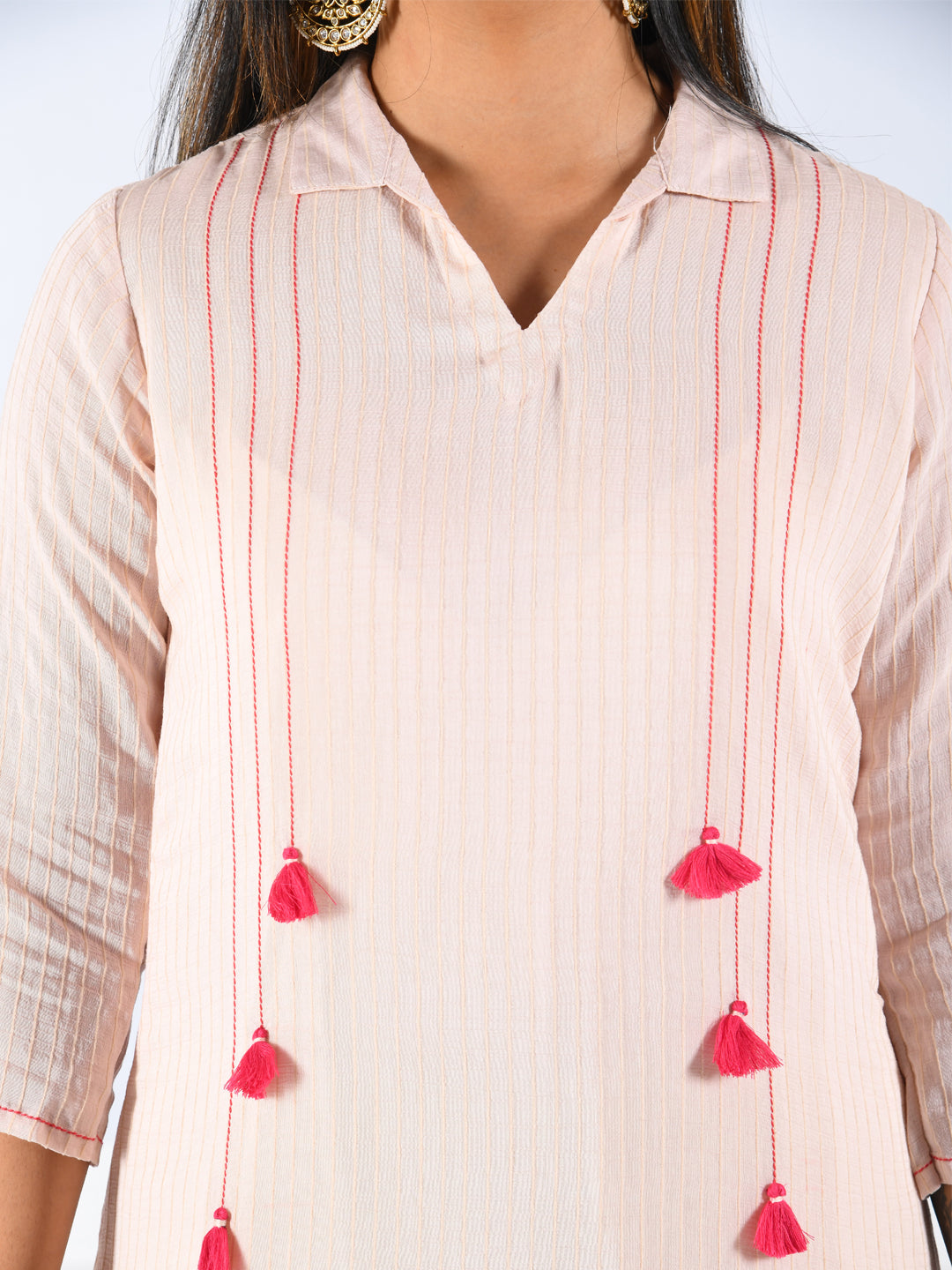 Neerus Orange muslin printed high-low kurta - detail view 1