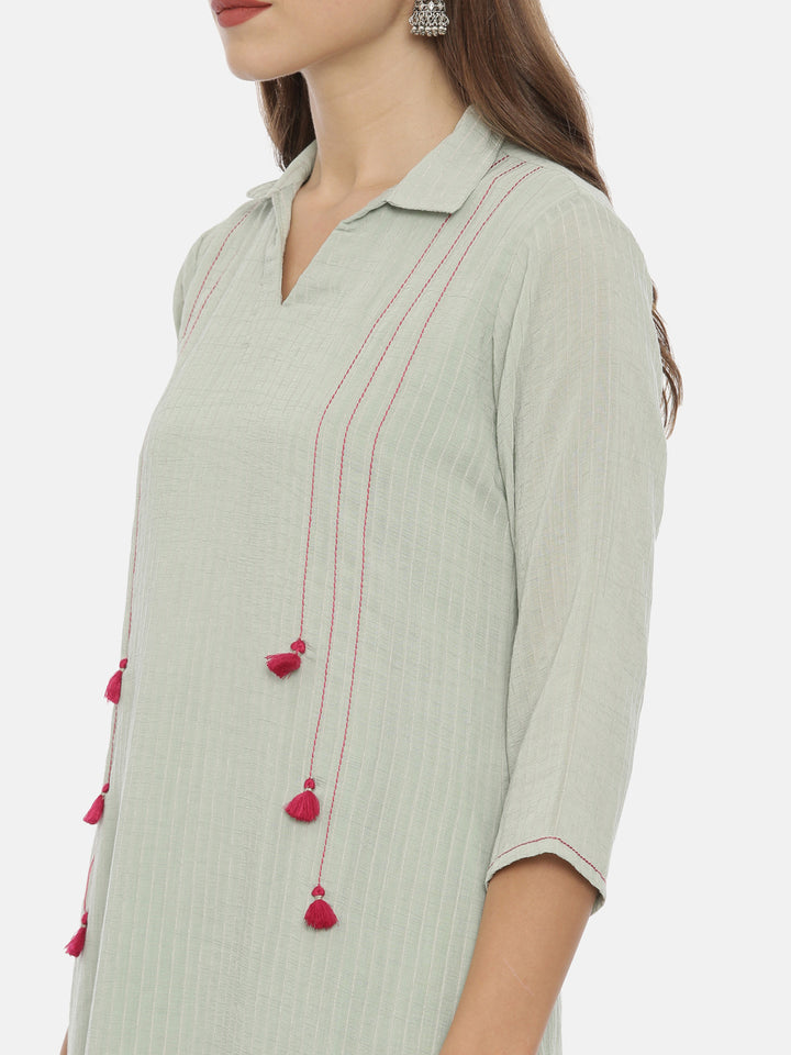 Neerus Green muslin printed high-low kurta - back view