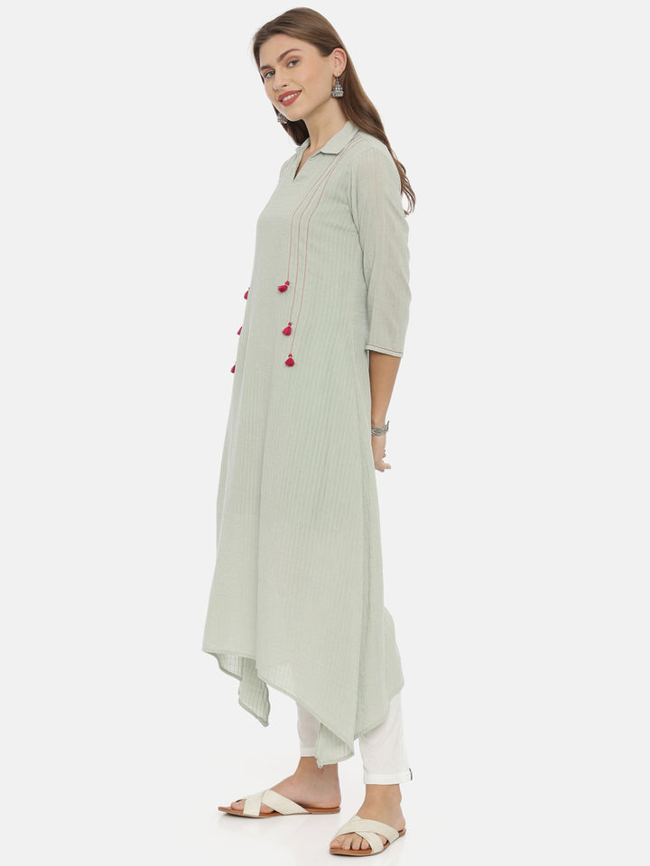 Neerus Green muslin printed high-low kurta - side view