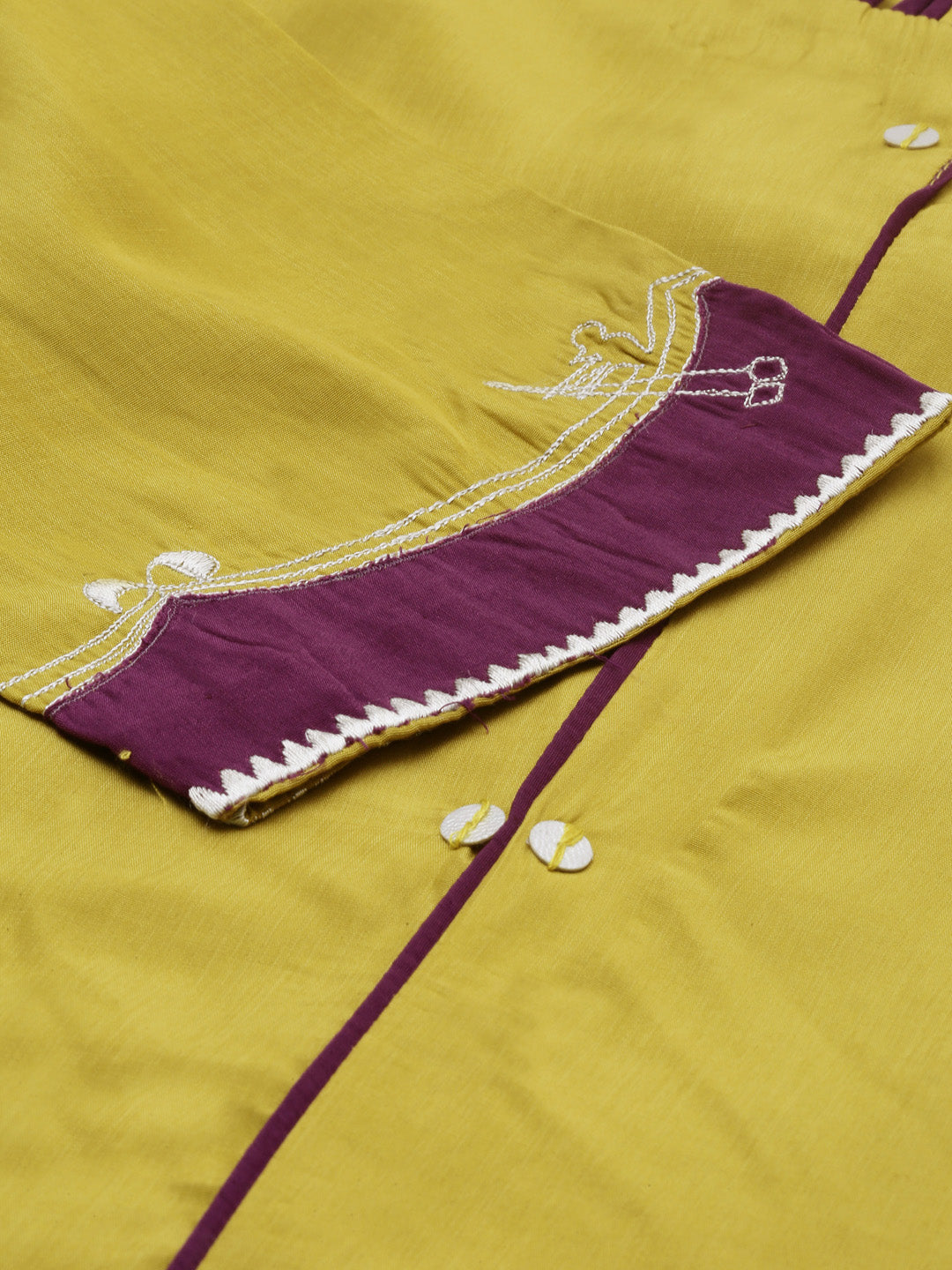 Neerus Green solid high-low kurti - detail view 1