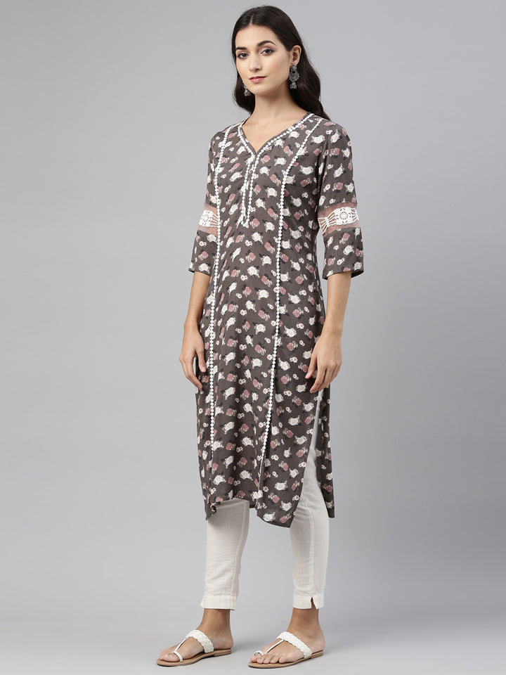 Neerus Green rayon solid kurti - side view