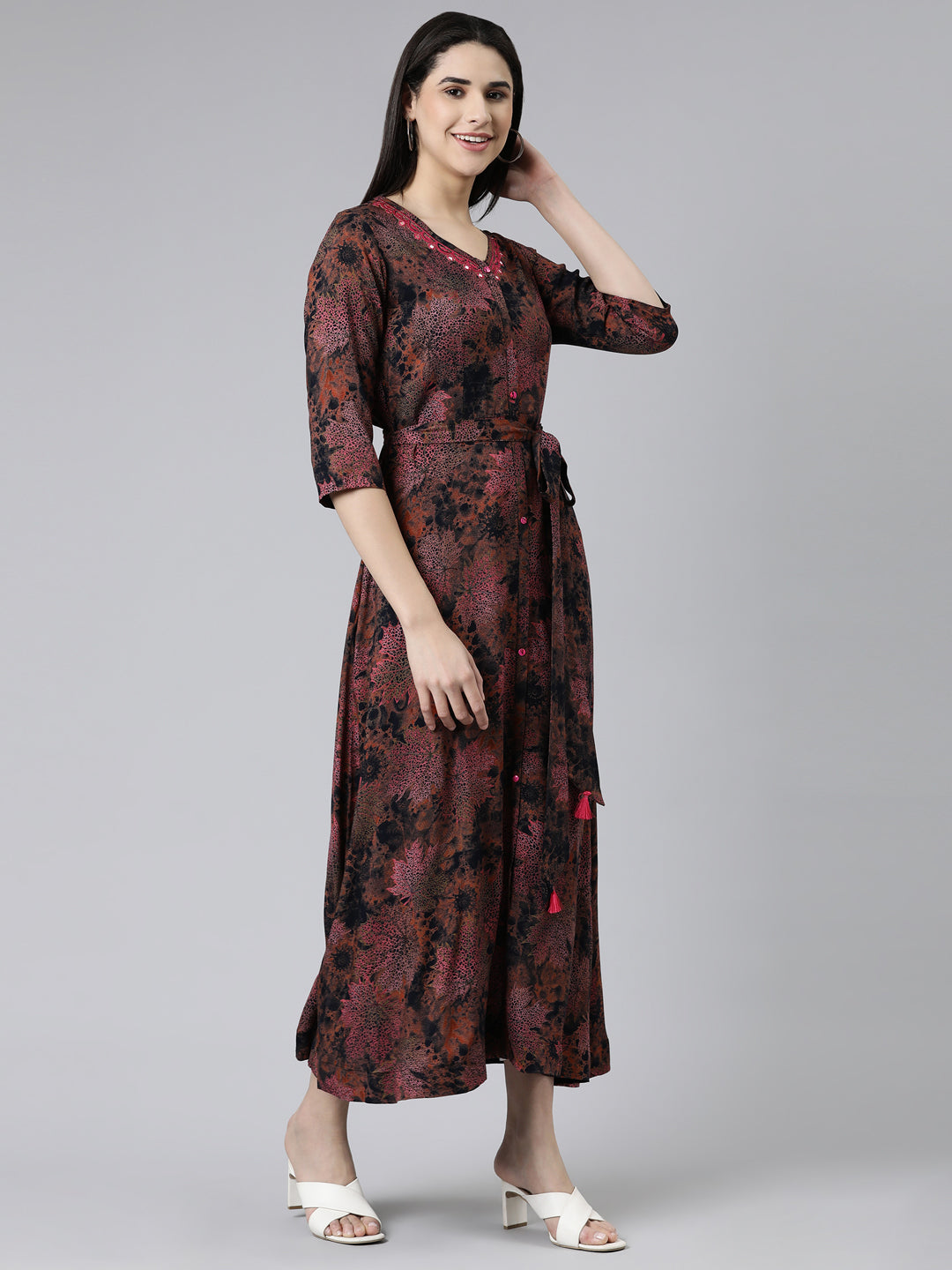 Neerus Multi Straight Casual Printed Gown