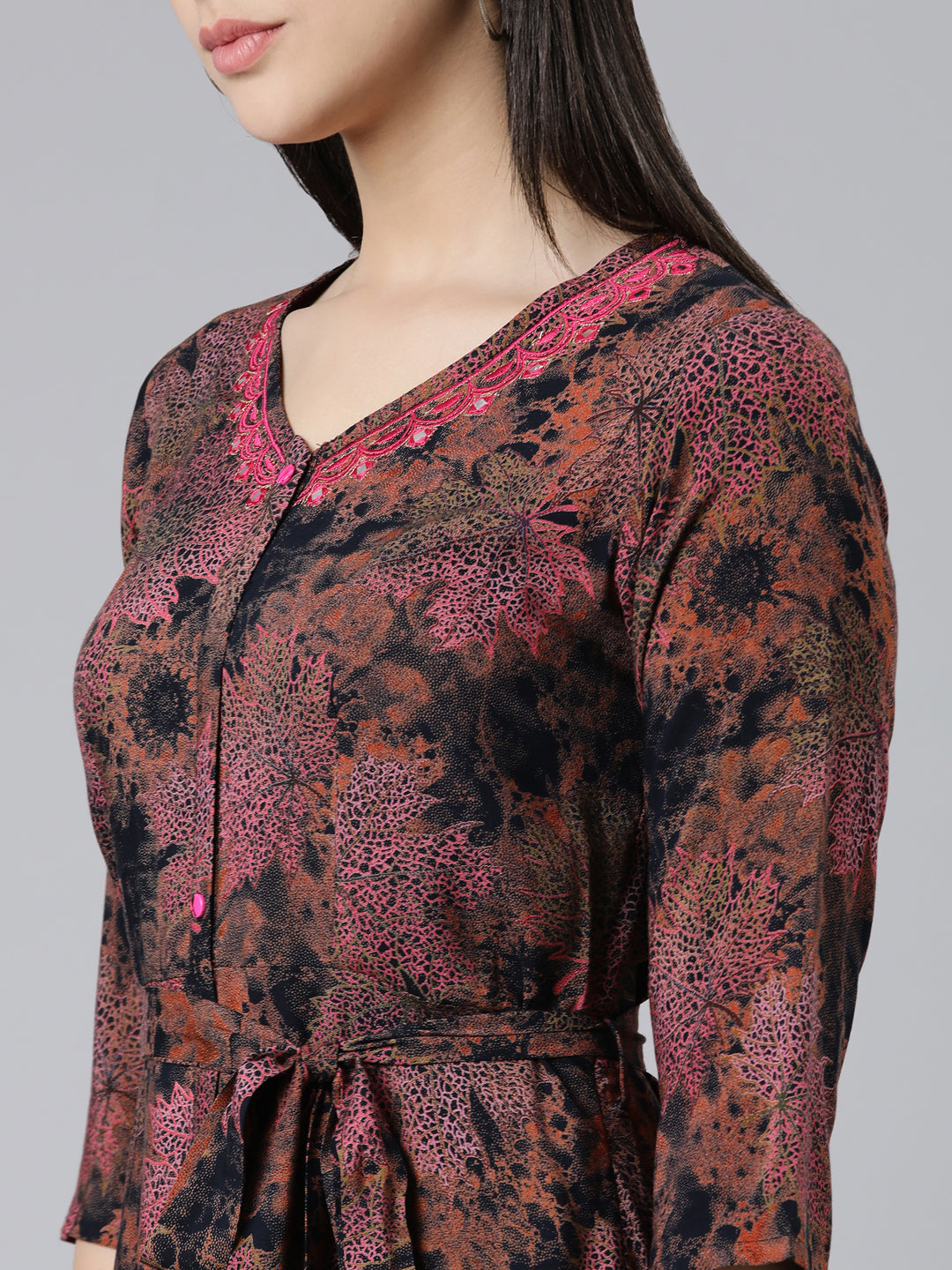 Neerus Multi Straight Casual Printed Dress