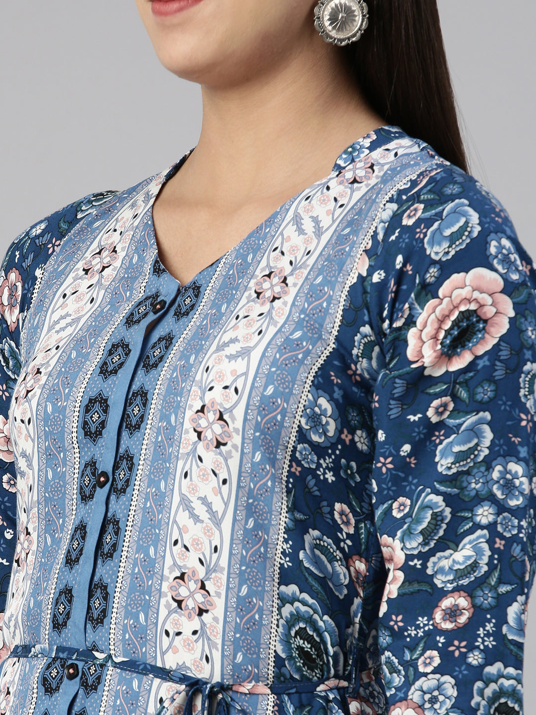 Neerus Blue Curved Cotton Kurtas