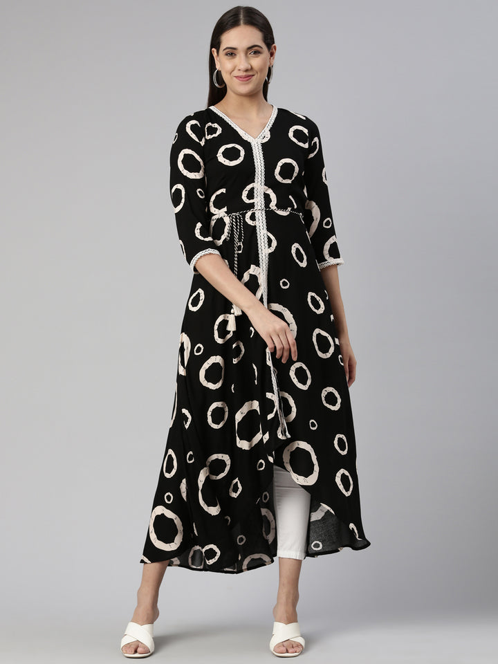 Neerus Black Anarkali Curved Cotton Kurtas