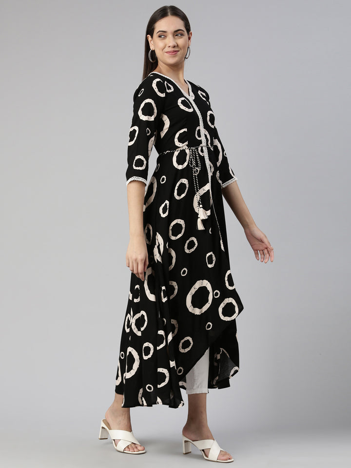 Neerus Black Anarkali Curved Cotton Kurtas