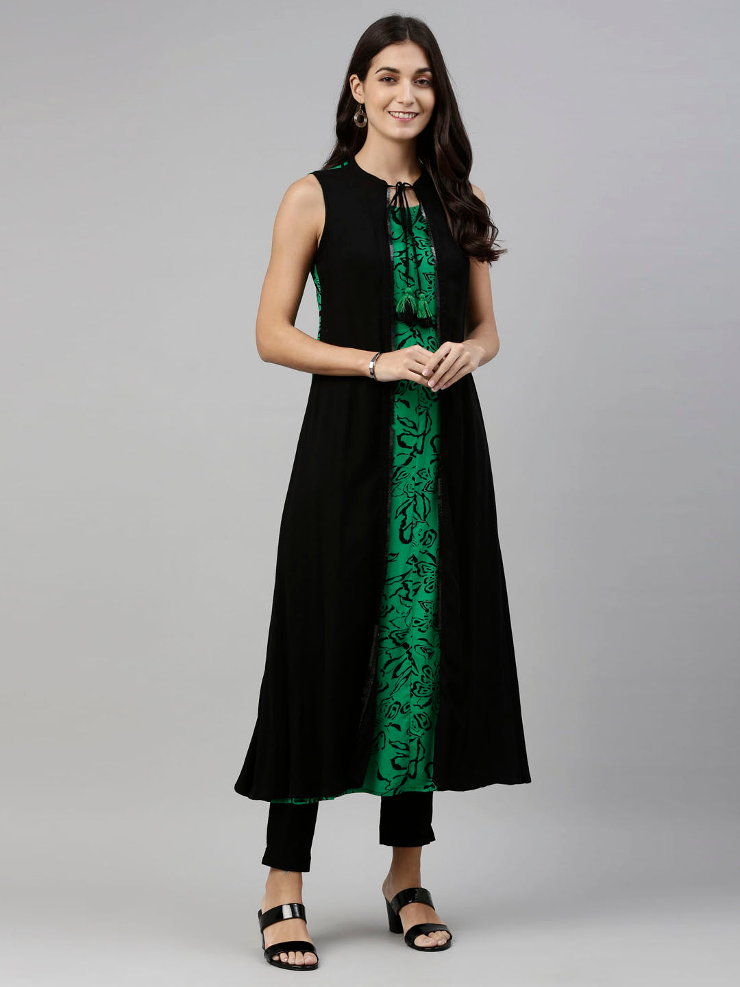 Neerus Green Viscose Rayon Embroidered Kurti - detail view 3