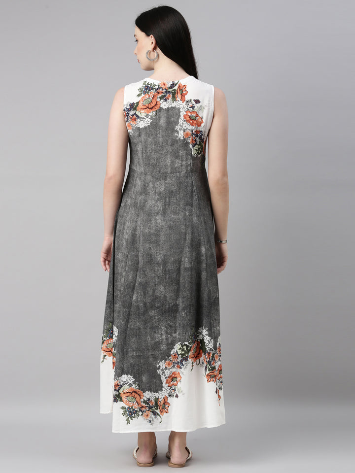 Neerus Grey slub cotton straight kurta - detail view 2