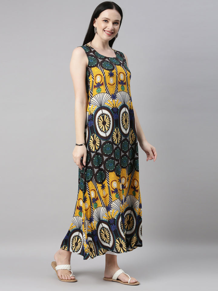 Neerus Yellow rayon solid kurta - detail view 9